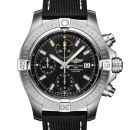 Avenger Chronograph 45 von Breitling